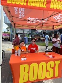 WHQT Hot105  WEDR 99JAMZ 18th Annual Christmas on 15th Ave