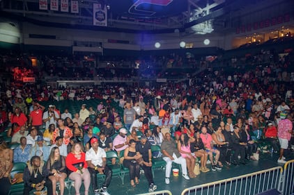 Love Note: An R&B Affair Concert Jon B Next Silk Public Announcement Case Troop Watsco Center