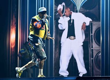 Chris Brown Breezy Bowl XX Tour at loanDepot Park (7/30)
