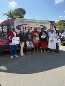 WHQT WEDR Hot 105 99Jamz Holiday Food Drop-Off Caravan