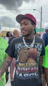 WHQT Hot105  WEDR 99JAMZ 18th Annual Christmas on 15th Ave