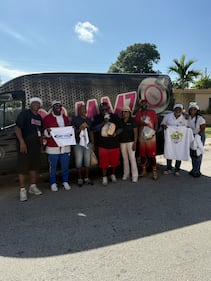 WHQT WEDR Hot 105 99Jamz Holiday Food Drop-Off Caravan