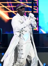Ne-Yo; Akon; Nights Like This tour; iTHINK Financial Amphitheatre