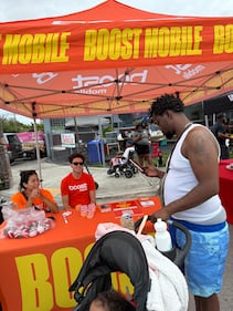 WHQT Hot105  WEDR 99JAMZ 18th Annual Christmas on 15th Ave