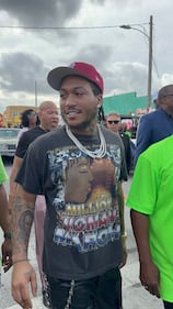 WHQT Hot105  WEDR 99JAMZ 18th Annual Christmas on 15th Ave