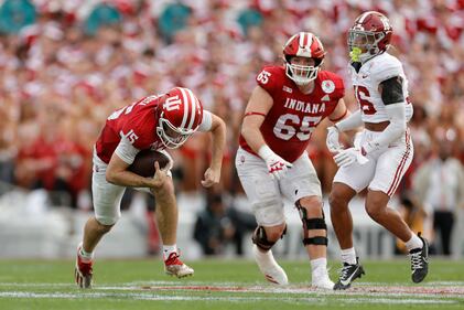 Fernando Mendoza Christopher Columbus High School Indiana University 2026 Rose Bowl Heisman
