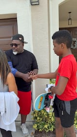 WHQT WEDR Hot 105 99Jamz Holiday Food Drop-Off Caravan