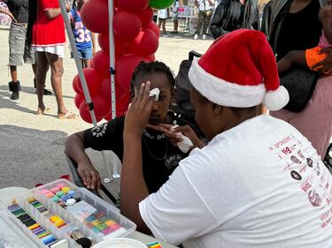 WEDR 99Jamz Caresha Gives Toy Drive 2025 Yung Miami