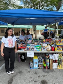 WEDR 99Jamz Caresha Gives Toy Drive 2025 Yung Miami