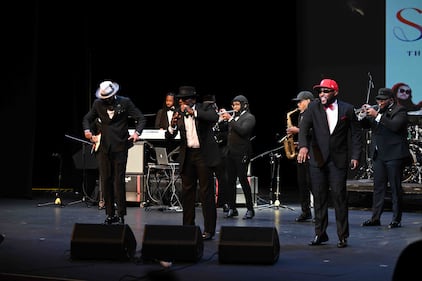 One Joyous Night Yolanda Adams Sensere Lauderhill Performing Arts Center