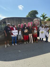 WHQT WEDR Hot 105 99Jamz Holiday Food Drop-Off Caravan