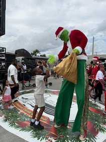 WHQT Hot105  WEDR 99JAMZ 18th Annual Christmas on 15th Ave