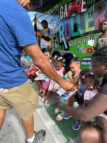 WHQT Hot105  WEDR 99JAMZ 18th Annual Christmas on 15th Ave