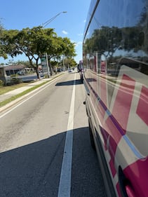 WHQT WEDR Hot 105 99Jamz Holiday Food Drop-Off Caravan