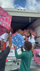 WEDR 99Jamz Caresha Gives Toy Drive 2025 Yung Miami
